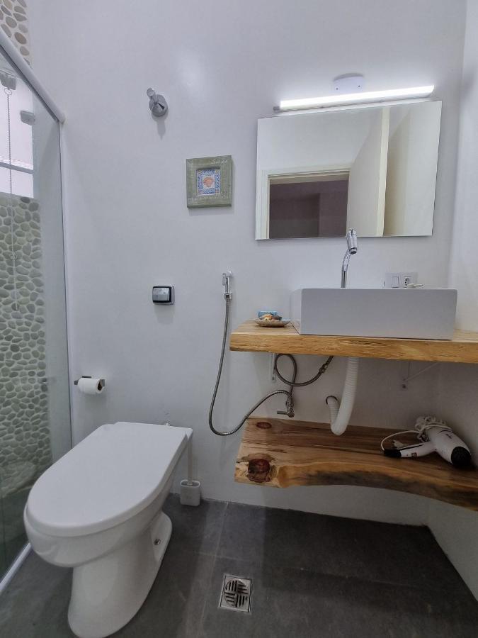 Casa de férias Casas Com Jacuzzi E Churrasqueira A 500 Metros Da Do Pereque Na *